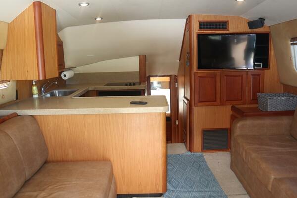 Whiskey Romeo 38ft Luhrs Yacht For Sale