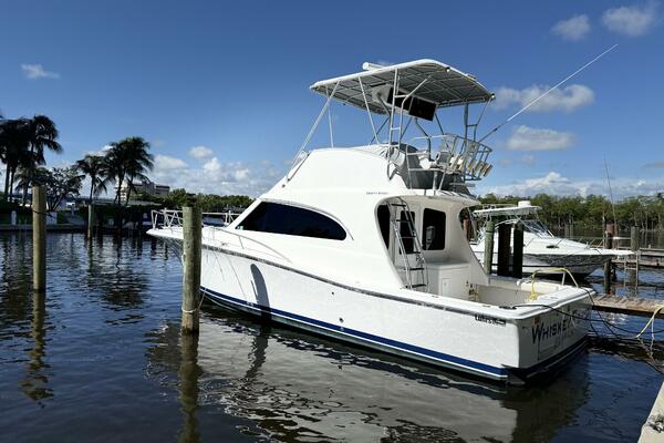 Whiskey Romeo 38ft Luhrs Yacht For Sale