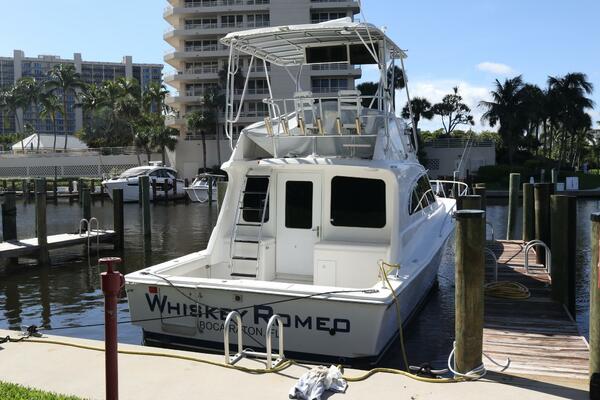 Whiskey Romeo 38ft Luhrs Yacht For Sale
