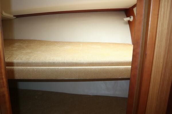 Whiskey Romeo 38ft Luhrs Yacht For Sale