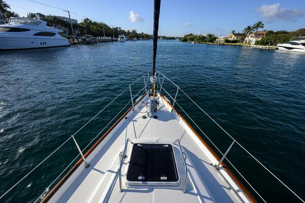 WINDIGO 50ft Beneteau Yacht For Sale