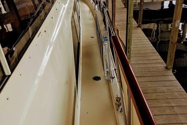 46' Chris Craft 1986