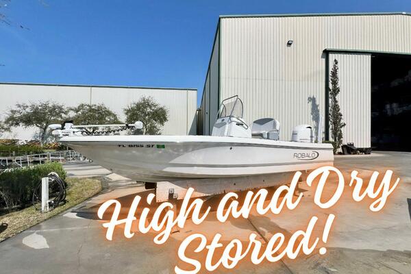 20ft Robalo Yacht For Sale
