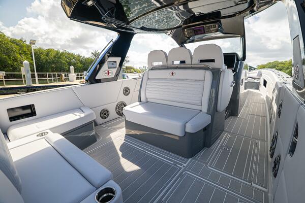 42ft Cigarette Yacht For Sale