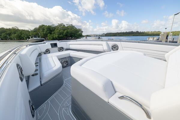 42ft Cigarette Yacht For Sale