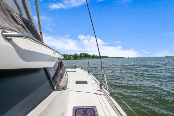 Catsby 42ft Fountaine Pajot Yacht For Sale