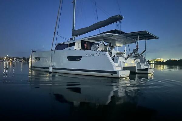 Catsby 42ft Fountaine Pajot Yacht For Sale