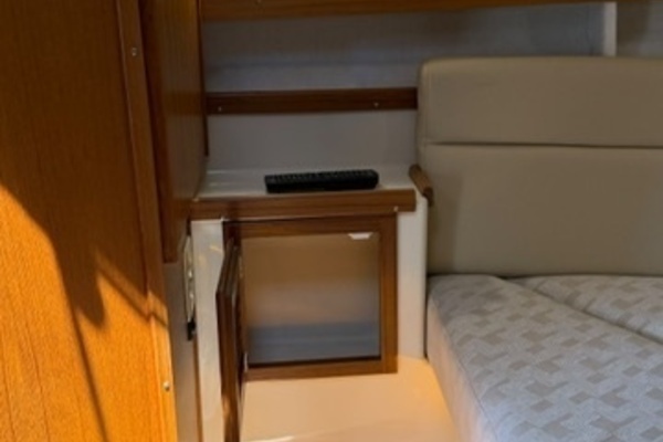 Ranger Tugs R-31 CB Yacht For Sale
