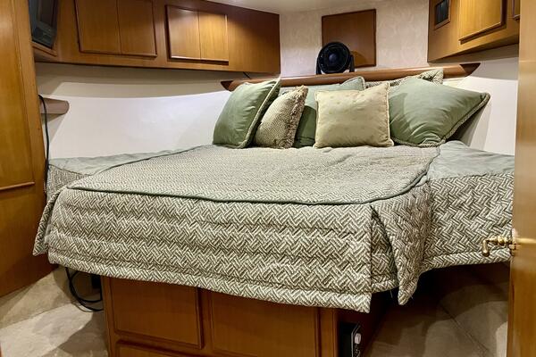 NEXT 42ft Post Yacht For Sale