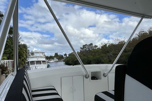 NEXT 42ft Post Yacht For Sale