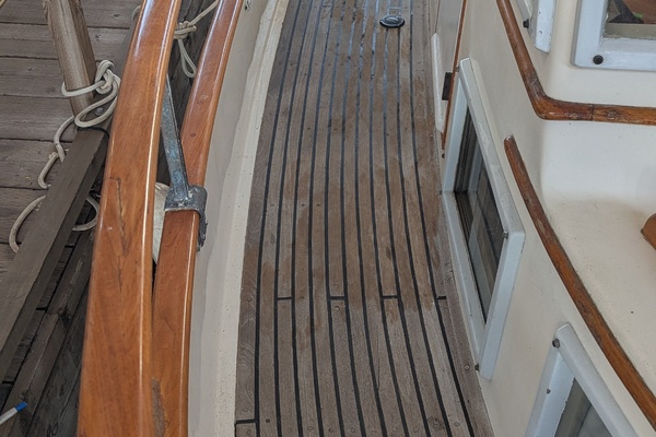Catrina II 36ft Grand Banks Yacht For Sale