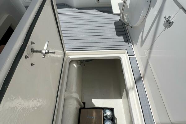 FORTUNA 43ft Riviera Yacht For Sale
