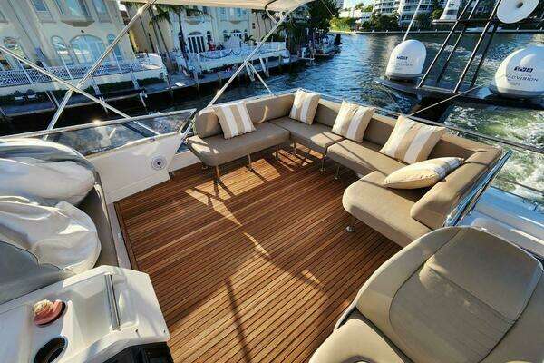 Azimut 77S Yacht For Sale