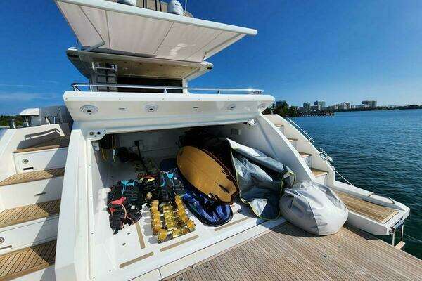 Azimut 77S Yacht For Sale