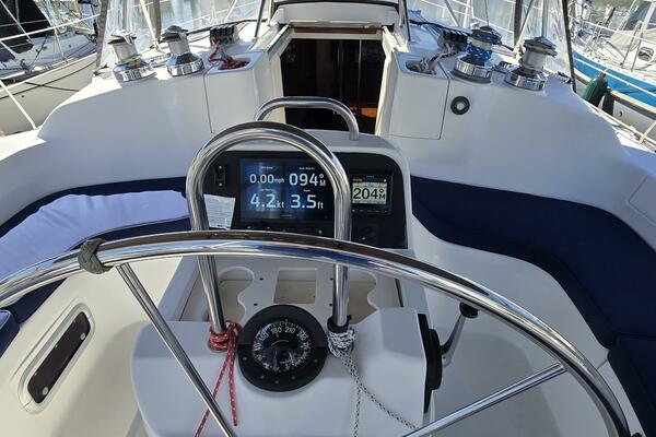 Safineia 41ft Hunter Yacht For Sale