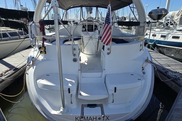 Safineia 41ft Hunter Yacht For Sale