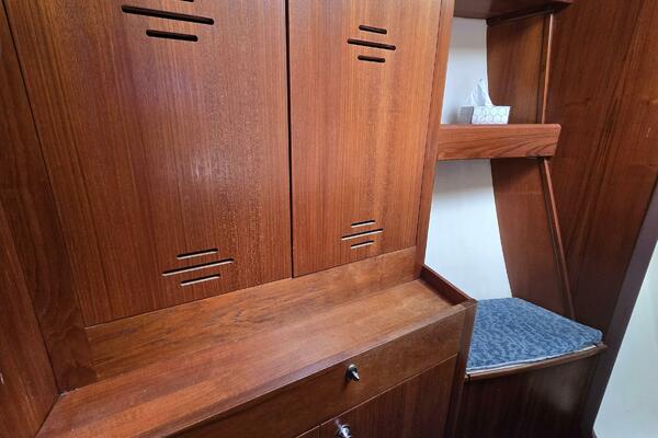 Safineia 41ft Hunter Yacht For Sale