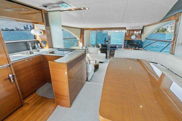 Princess 60 Flybridge Motor Yacht Yacht For Sale