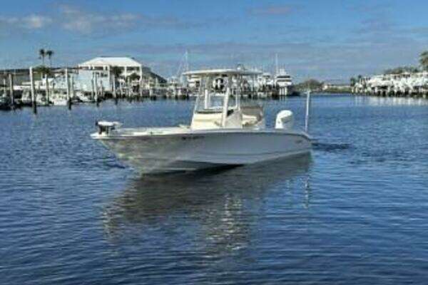 2023 Boston Whaler 25