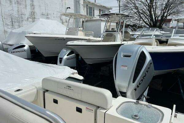 Photo of the 2022 Cobia 237 "Snipe"