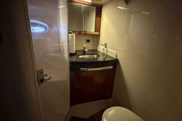 Sea Ray 500 Sundancer Yacht For Sale