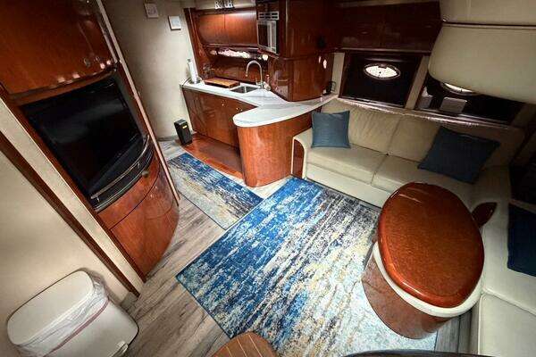 Sea Ray 500 Sundancer Yacht For Sale