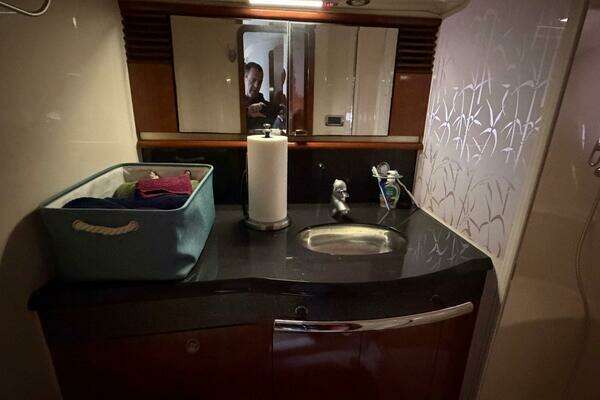 Sea Ray 500 Sundancer Yacht For Sale