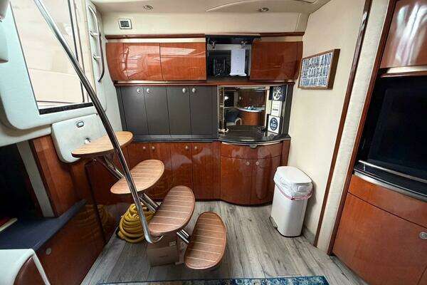 Sea Ray 500 Sundancer Yacht For Sale