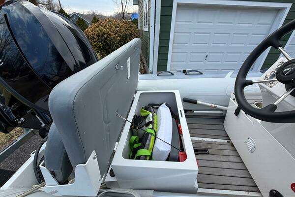 Sea Ray 500 Sundancer Yacht For Sale