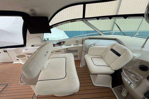 Sea Ray 500 Sundancer Yacht For Sale