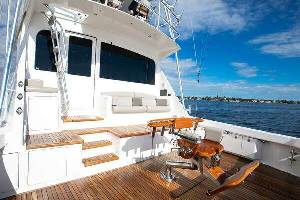 Viking 68 Convertible Yacht For Sale