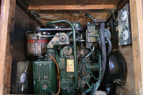 Josephine of Whitehills 36ft Camper  amp  Nicholsons Yacht For Sale