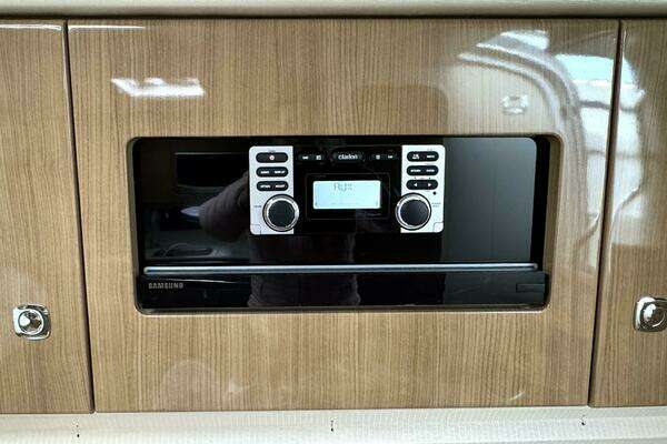 Formula Performance Cruiser Yacht For Sale