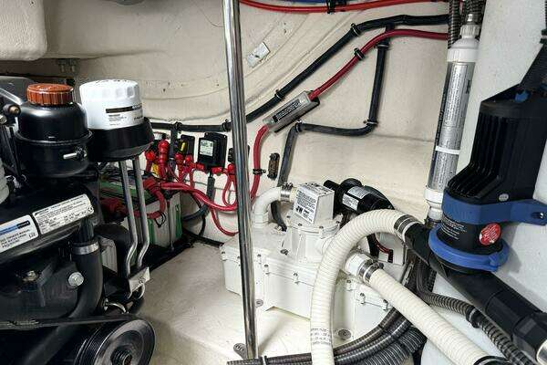 Formula Performance Cruiser Yacht For Sale