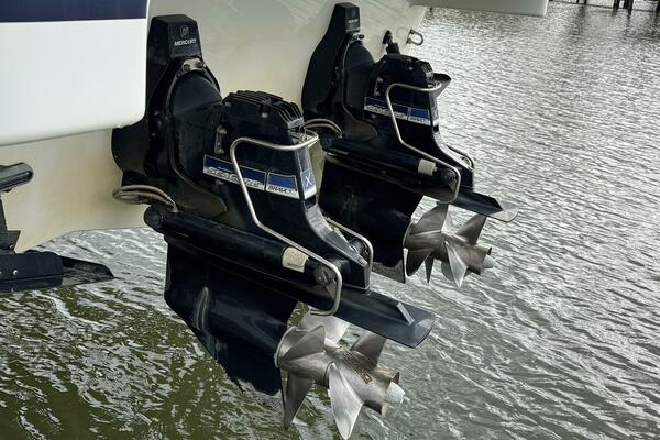 BLUE SKYE 34ft Formula Yacht For Sale