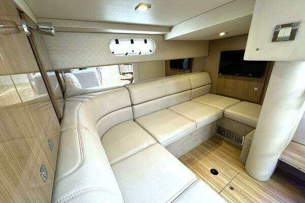 Formula Performance Cruiser Yacht For Sale