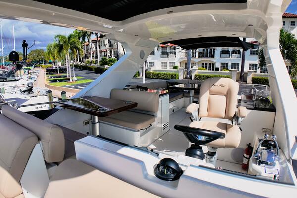INCOGNITO 59ft Sea Ray Yacht For Sale