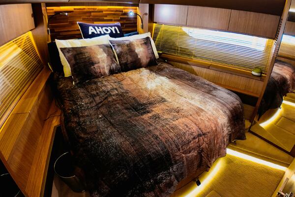 INCOGNITO 59ft Sea Ray Yacht For Sale