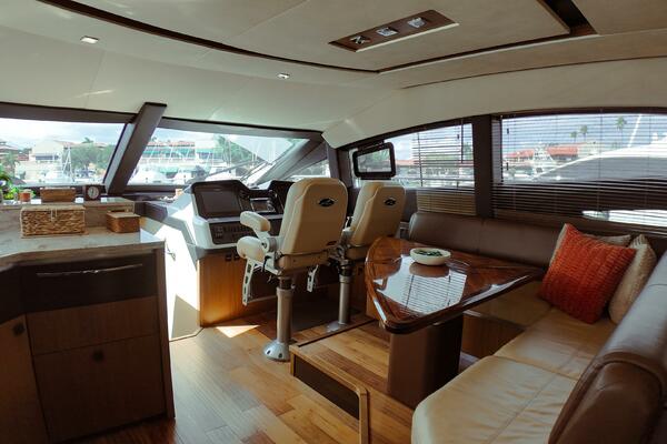 INCOGNITO 59ft Sea Ray Yacht For Sale