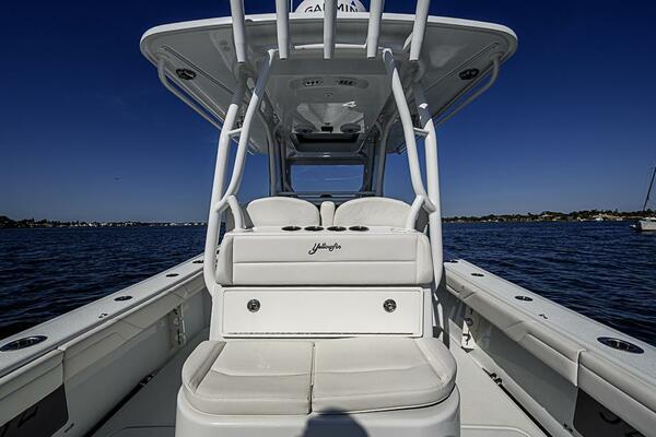 32ft Yellowfin Yacht For Sale