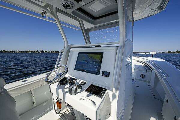 Yellowfin 32 Offshore Yacht For Sale