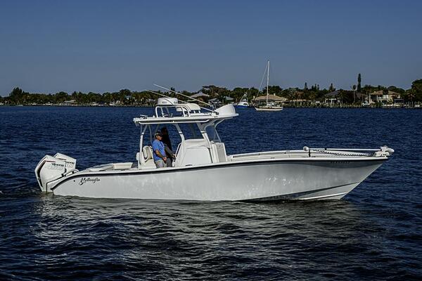 32ft Yellowfin Yacht For Sale
