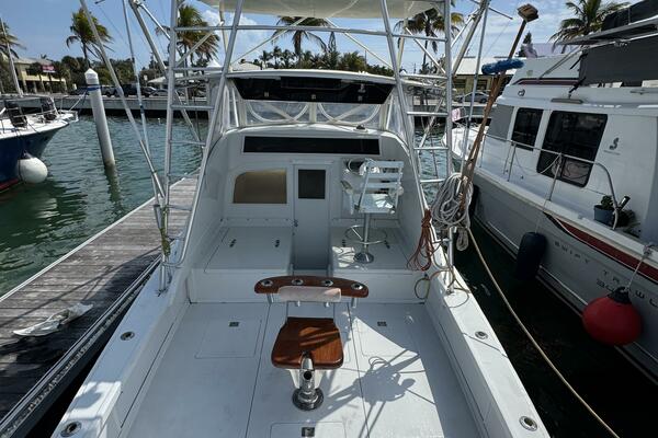Last Pitch 31ft Bertram Yacht For Sale