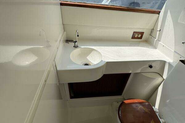 Photo of the 1963 Bertram 31 Sportsman "Last Pitch"