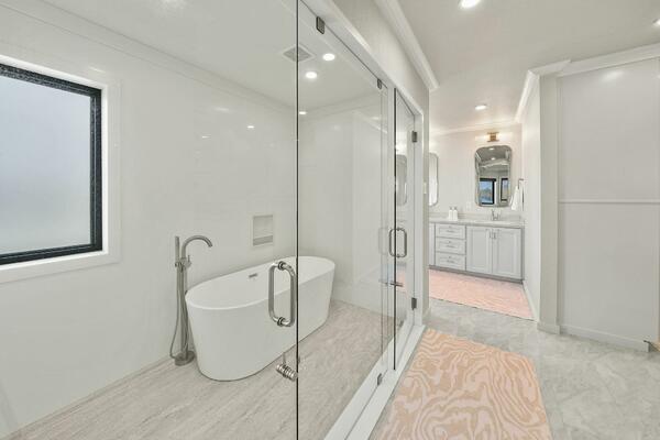 Shine Down 120ft Breaux Brothers Yacht For Sale