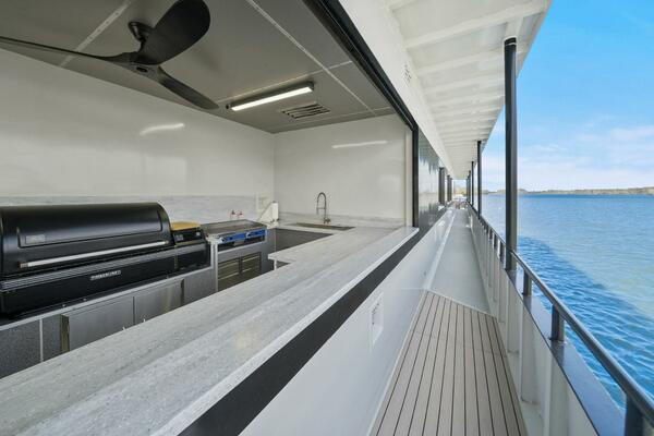 Shine Down 120ft Breaux Brothers Yacht For Sale