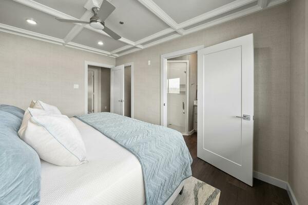 Shine Down 120ft Breaux Brothers Yacht For Sale