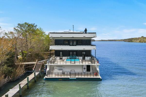 Shine Down 120ft Breaux Brothers Yacht For Sale