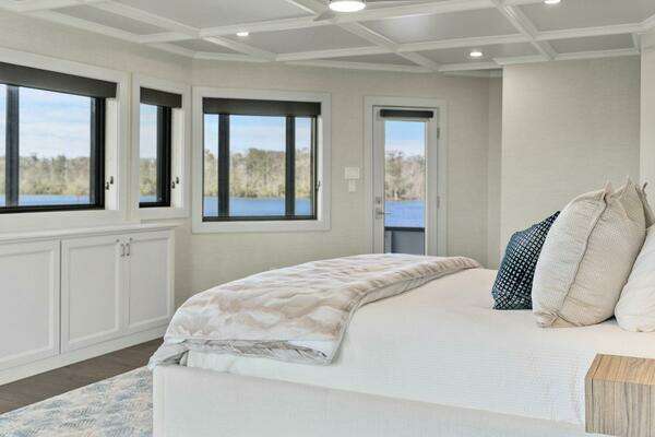 Breaux Brothers 120 GLV Yacht For Sale