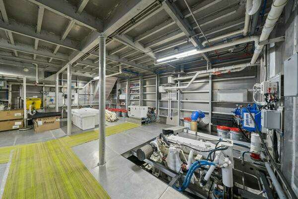 Breaux Brothers 120 GLV Yacht For Sale